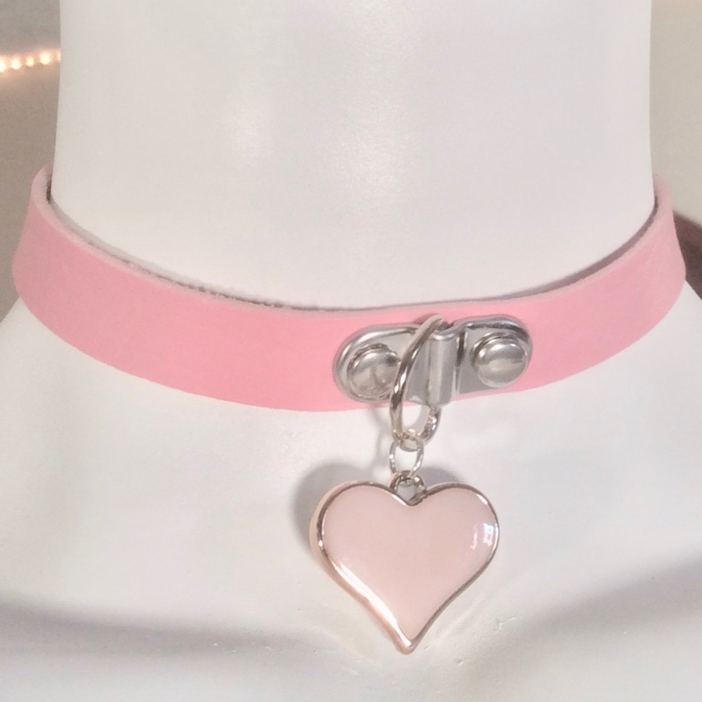 Brand New Pink Choker with Heart Pendent.